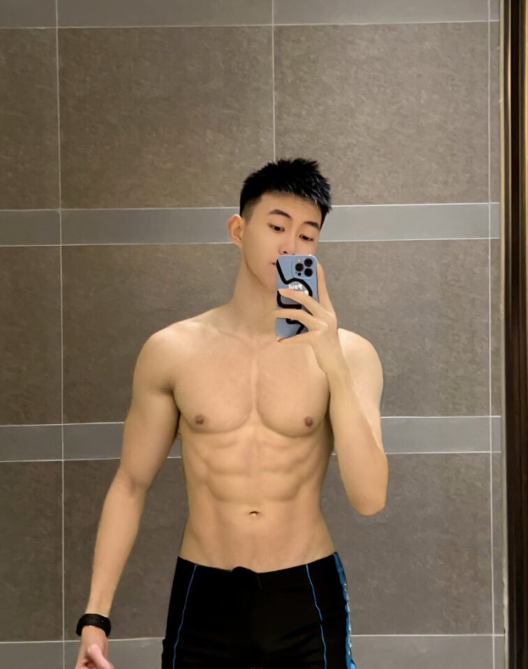 G盘里的真正体育生 180cm+八块腹肌 - 图5