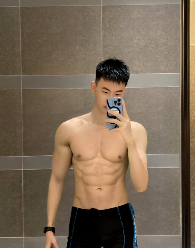 G盘里的真正体育生 180cm+八块腹肌 - 图6