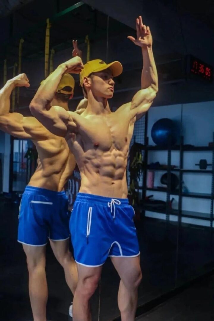 185cm江苏直男健身教练，这肌肉线条太牛