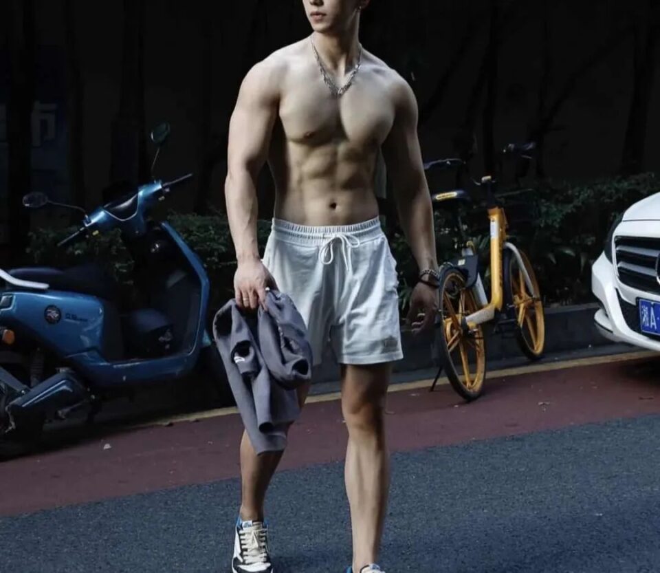 基友们晒撸铁成果，这波不看就亏大了！ - 图18