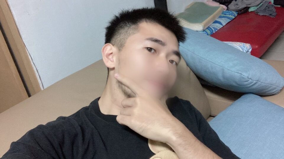 直男向大雕单亲健身奶爸onlyfans视频合辑（@荒Big_straight_H） - 图1