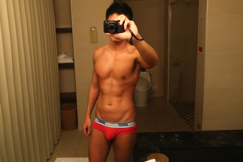 黑皮海军@版大阿翔onlyfans资源合辑 - 图1