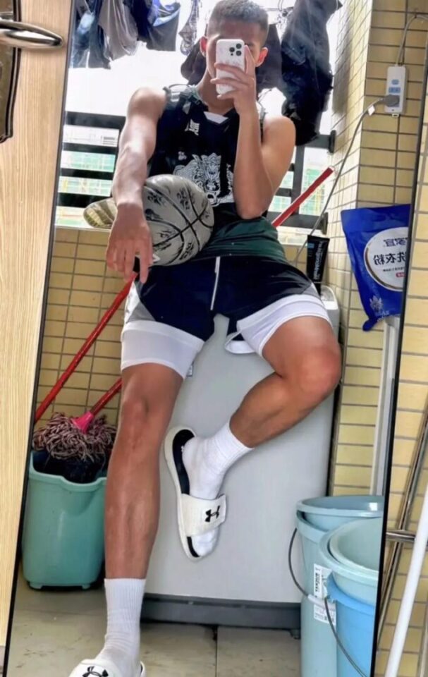 186cm/44码/17cm/ 臭?黑皮体育生 - 图3