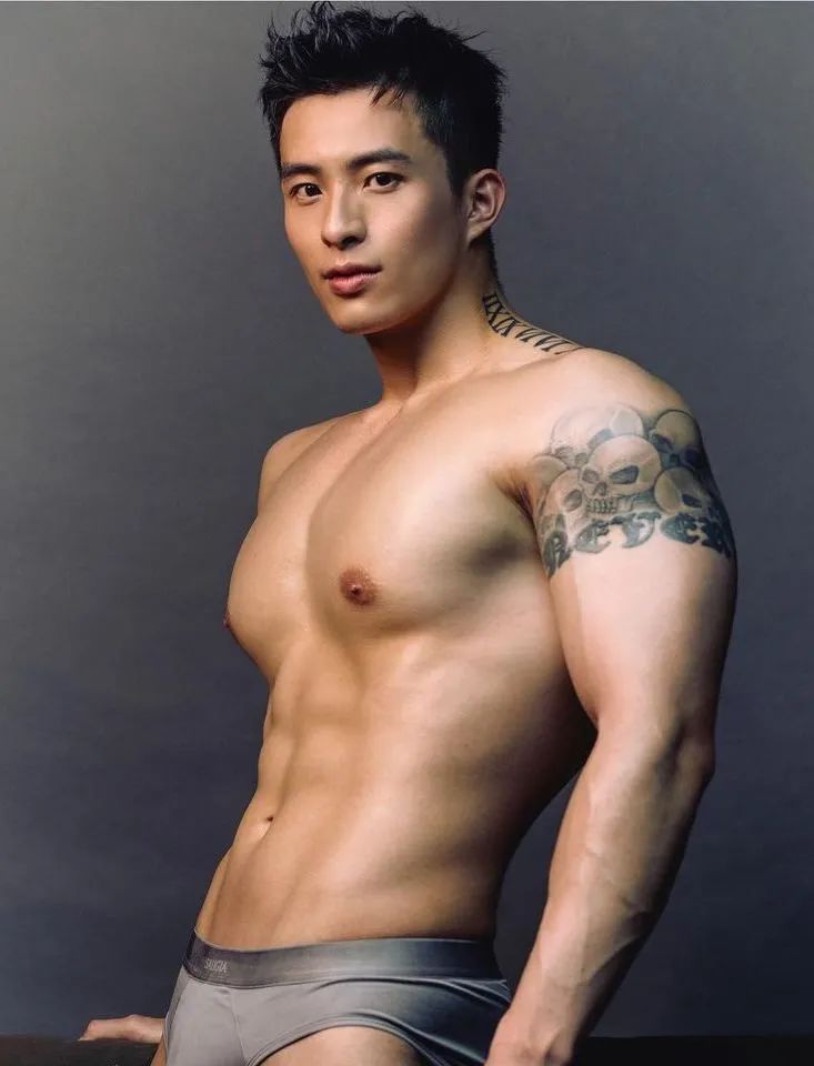 大器天菜男模私照写真，超大难怪这么多人喜欢 - 图6