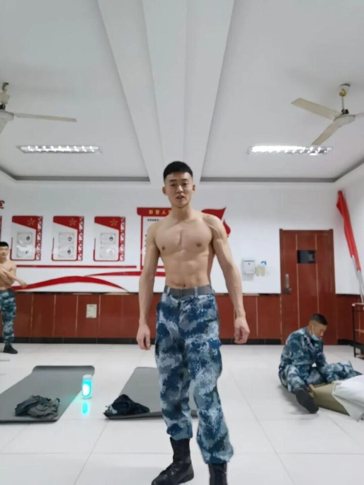 山东直男爷们兵哥哥，实力强！果然没让人失望 - 图3
