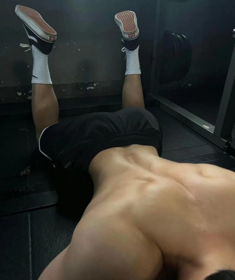 白袜壮0天花板？成都的0果然名不虚传！ - 图4