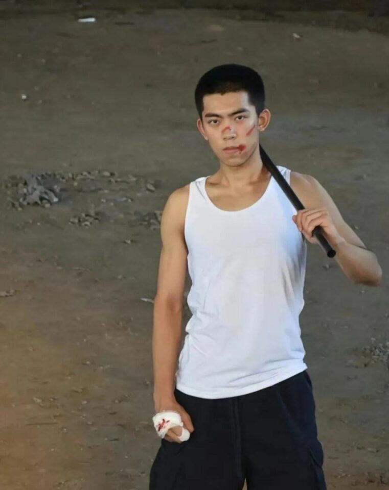 同济大学大一！发育太棒！不愧是刘希平看上的帅哥 - 图19