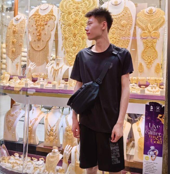 极品东北帅哥 抖音网红 飞机自拍视频合辑 @理想王国 - 图5