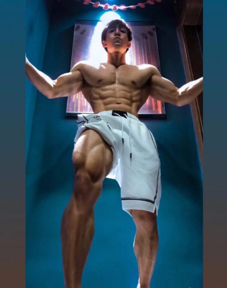 强悍双开门健身直男,摄影照盛气临人 - 图8