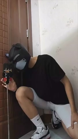 白袜硬直17.6cm高中生粗口飞机贱狗操球鞋等视频合辑[高三狗][大基社2024] - 图3